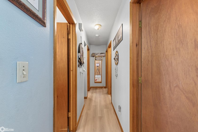 Welcome home to this well-maintained 3-bedroom ranch in a - photo 16