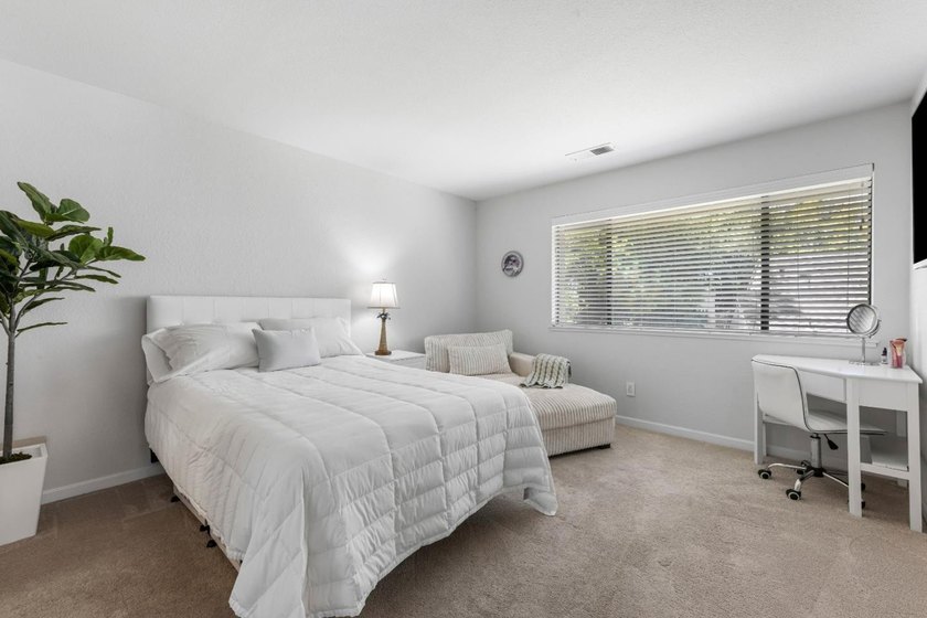 Welcome to this beautifully updated 2-bedroom, 2-bath - photo 24