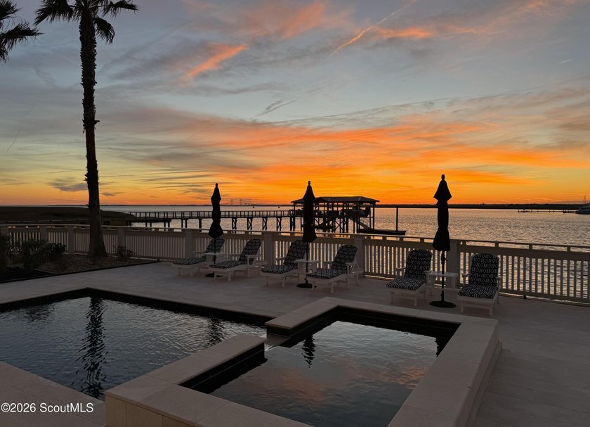 Welcome to 316 Yacht Club, one of the most extraordinary - photo 4