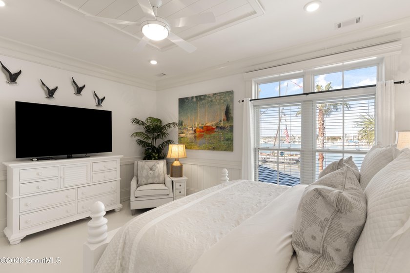 Welcome to 316 Yacht Club, one of the most extraordinary - photo 7