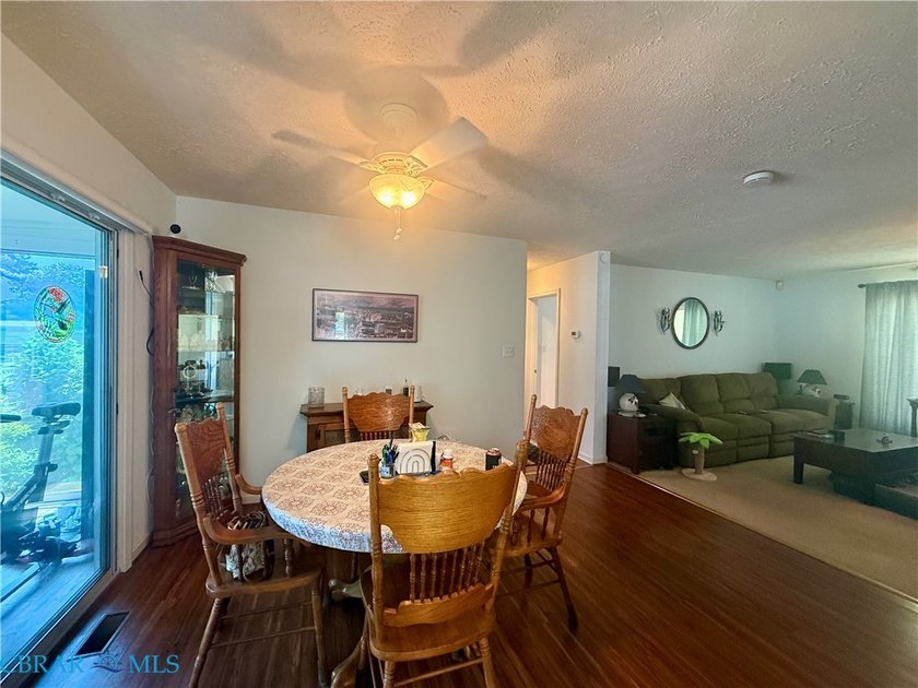 Welcome to 128 Dawson Avenue in the heart of White Stone! This - photo 8