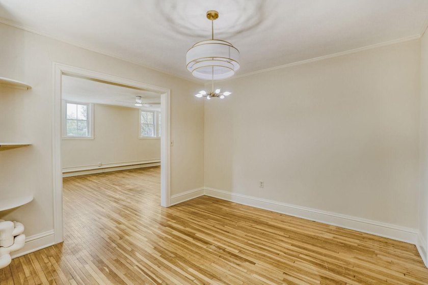 ELEGANT AND SECURE ART DECO BLDG.LARGE CO-OP UNIT HAS HARDWOOD - photo 11