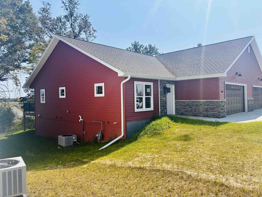 Welcome to My Home Estates, Reedsburg's newest 55+ community! - photo 38