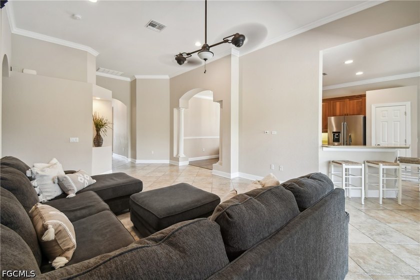 Welcome to 5742 Calmar Breeze Lane, a beautifully maintained - photo 13