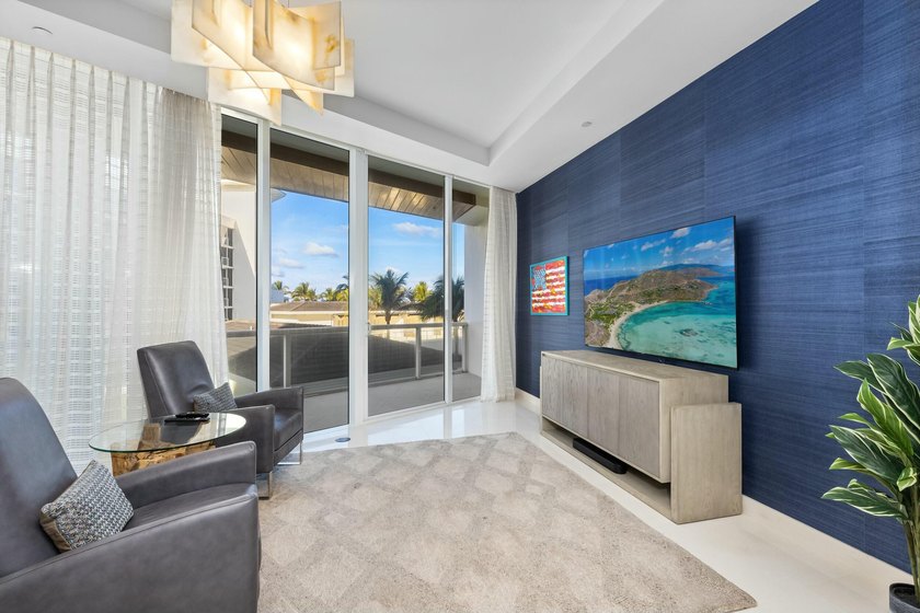 One Thousand Ocean Residence 208 is an exceptional contemporary - photo 20