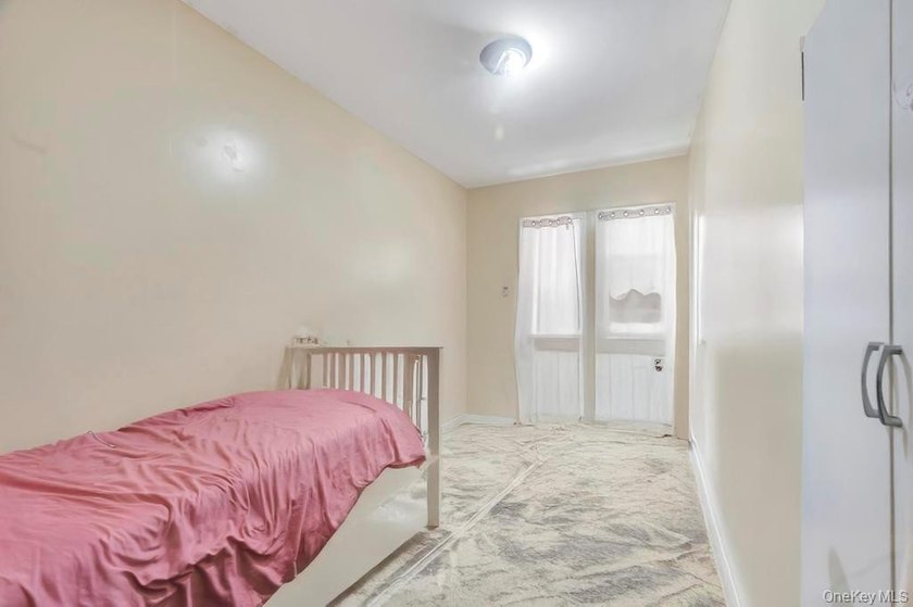 Welcome to your next East New York gem! This fully attached home - photo 24