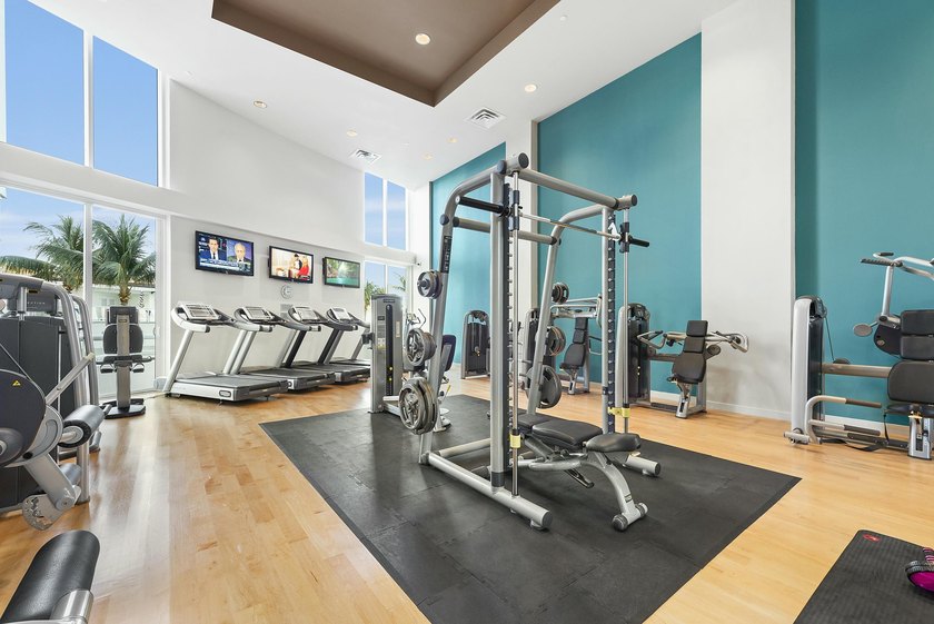 One Thousand Ocean Residence 208 is an exceptional contemporary - photo 29