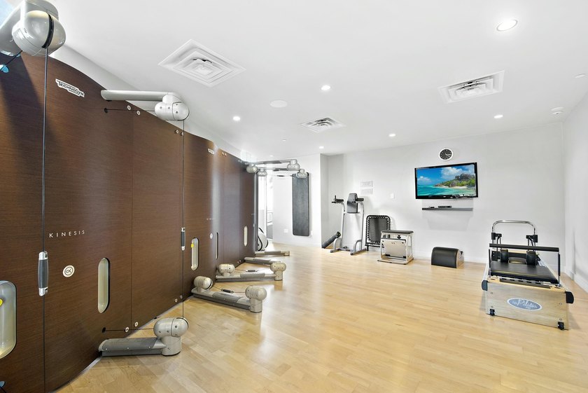 One Thousand Ocean Residence 208 is an exceptional contemporary - photo 31