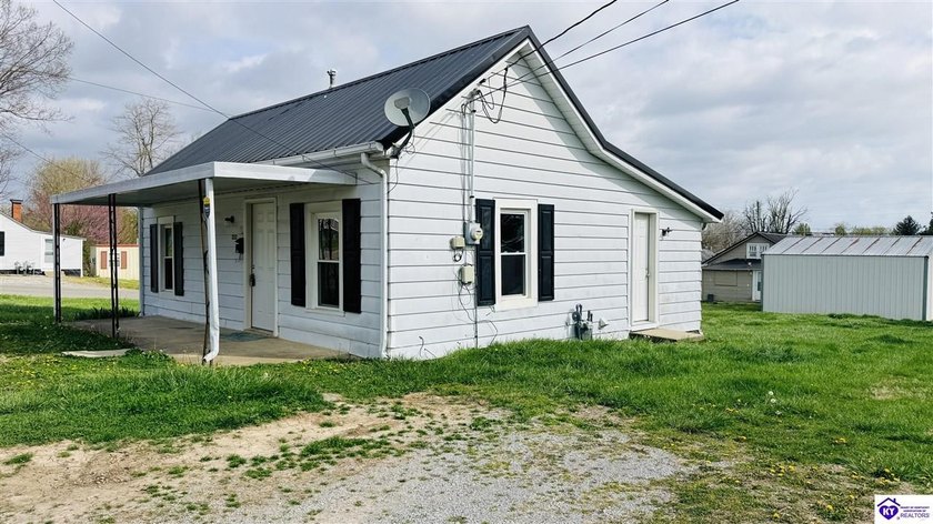Charming and move-in ready, this 728 sq ft home is conveniently - photo 4