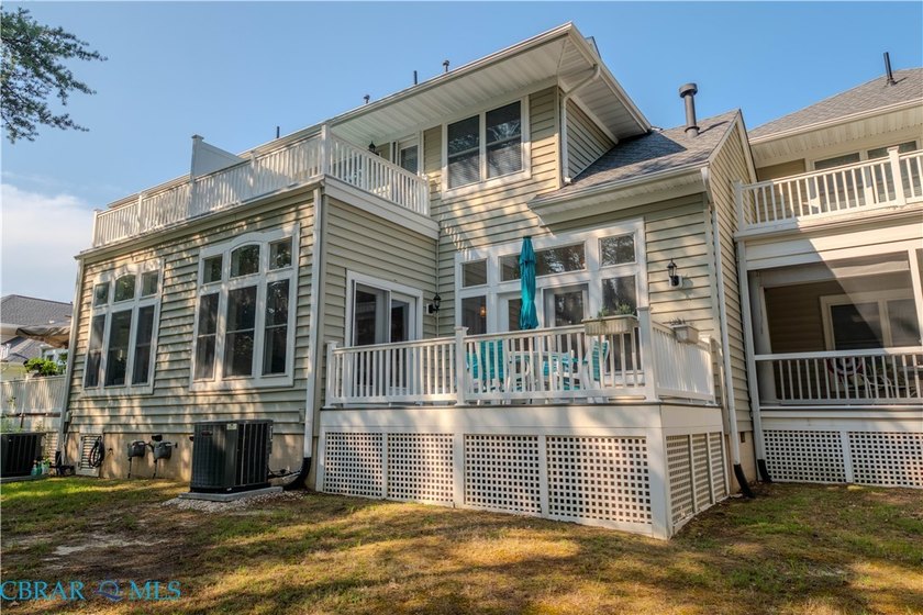 this waterfront condo has one of the best views in Chesapeake - photo 4