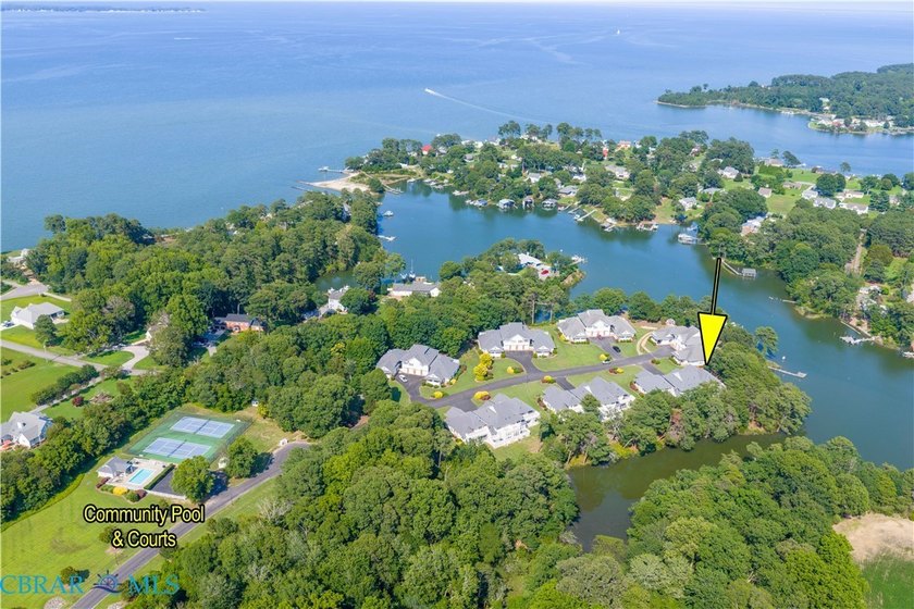 this waterfront condo has one of the best views in Chesapeake - photo 9