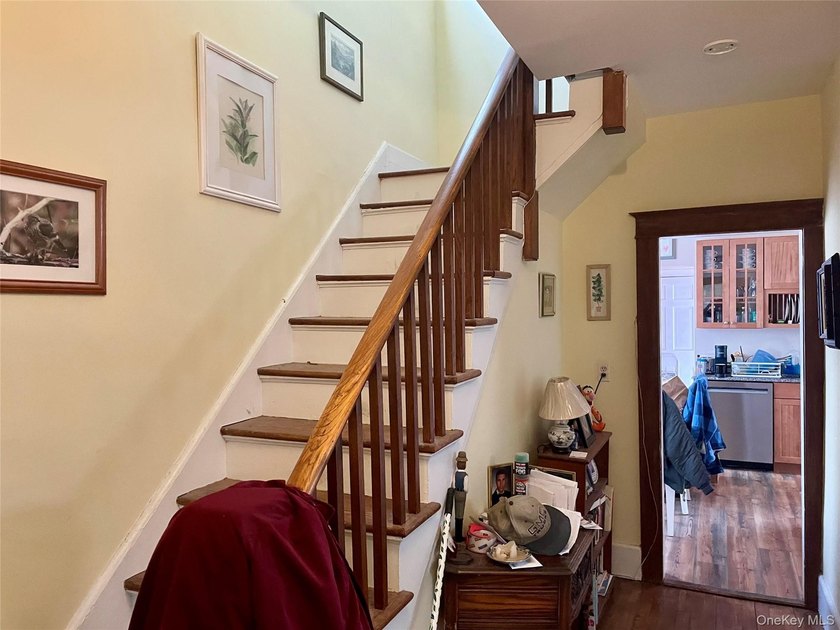 Beautiful home ready for showing - photo 3