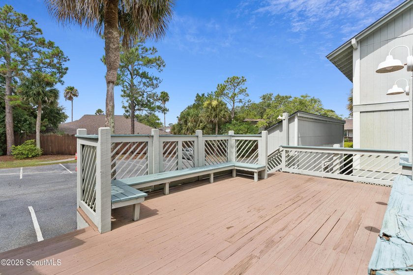 Discover the ultimate island retreat in the highly desirable - photo 2