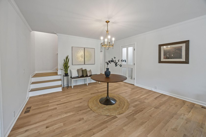 Rare opportunity to own a private, multi-generational estate - photo 18