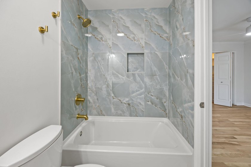 Rare opportunity to own a private, multi-generational estate - photo 30