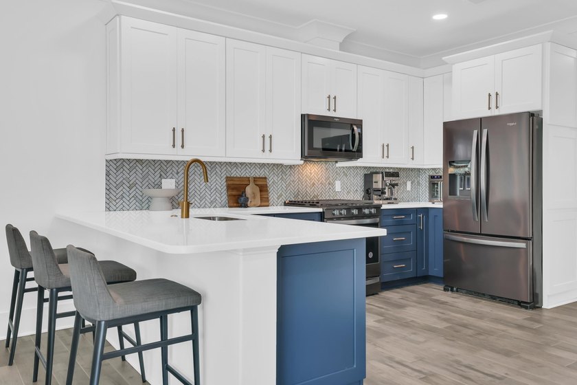 Welcome to 82 Dunes, one of Myrtle Beach's most sought-after - photo 8