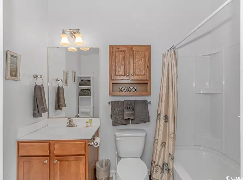 Beautiful second-floor 2 bedroom, 2 bath condo located in the - photo 12