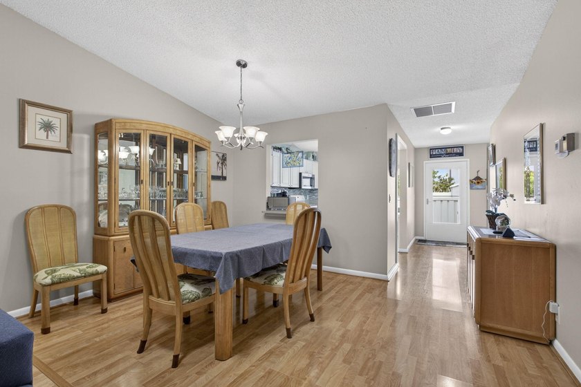 Welcome to The Arbours, a desirable 55+ community offering a - photo 25