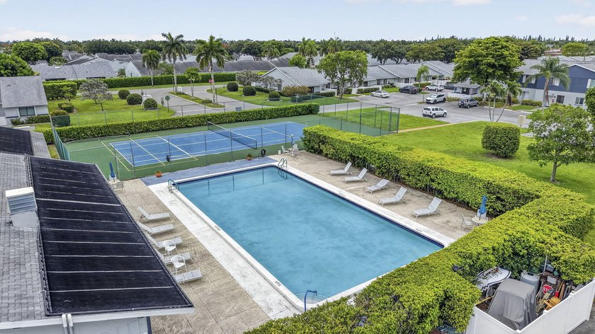 Welcome to The Arbours, a desirable 55+ community offering a - photo 45