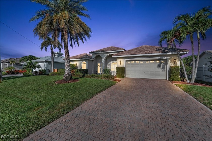 Situated in one of Cape Coral's most desirable waterfront - photo 4