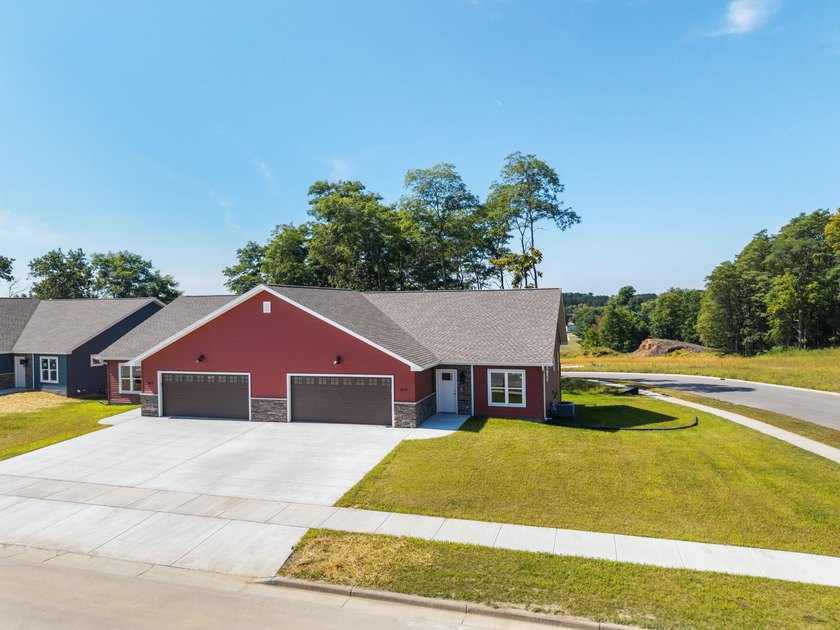 Welcome to My Home Estates, Reedsburg's newest 55+ community! - photo 46