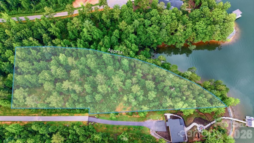 WATERFRONT and DOCKABLE (deep water) Welcome to the sought after - photo 2