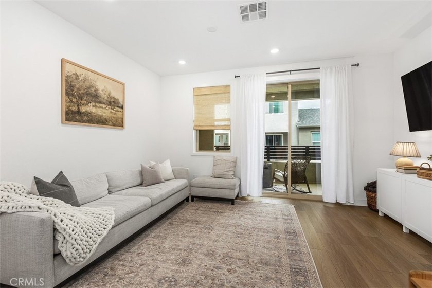 Welcome to this beautiful home in the highly sought after Oasis - photo 7