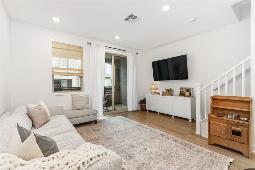 Welcome to this beautiful home in the highly sought after Oasis - photo 8