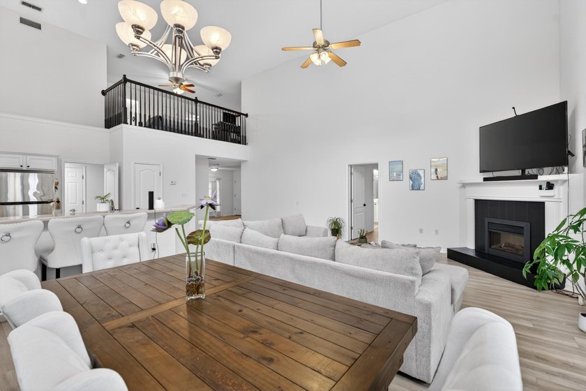 Exciting news! This beautiful listing just became an even better - photo 7