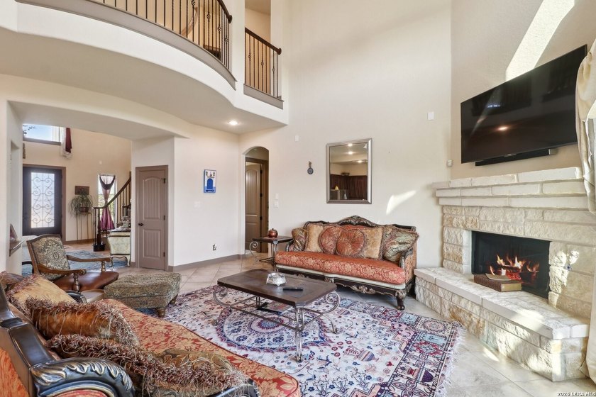 Welcome to your private hilltop sanctuary in The Reserve at - photo 8