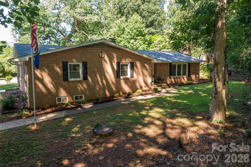 Located in one of Shelby's most desirable neighborhoods, this - photo 3
