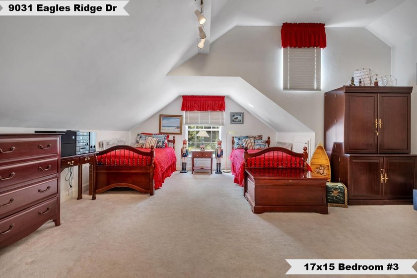 Golden Eagle fairway home - 3BR/3BA + den, pool, and views of - photo 15