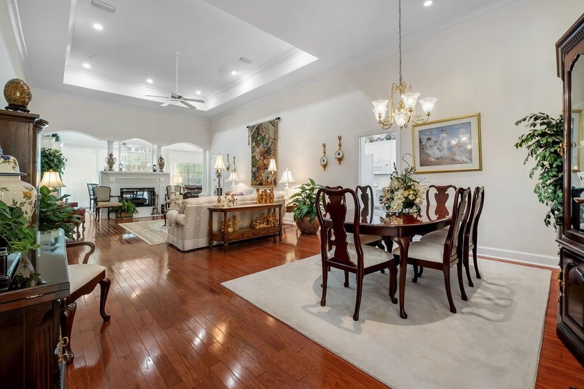 Golden Eagle fairway home - 3BR/3BA + den, pool, and views of - photo 18