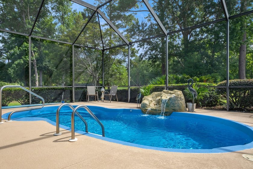 Golden Eagle fairway home - 3BR/3BA + den, pool, and views of - photo 35