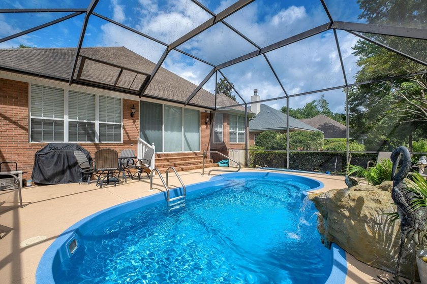 Golden Eagle fairway home - 3BR/3BA + den, pool, and views of - photo 36