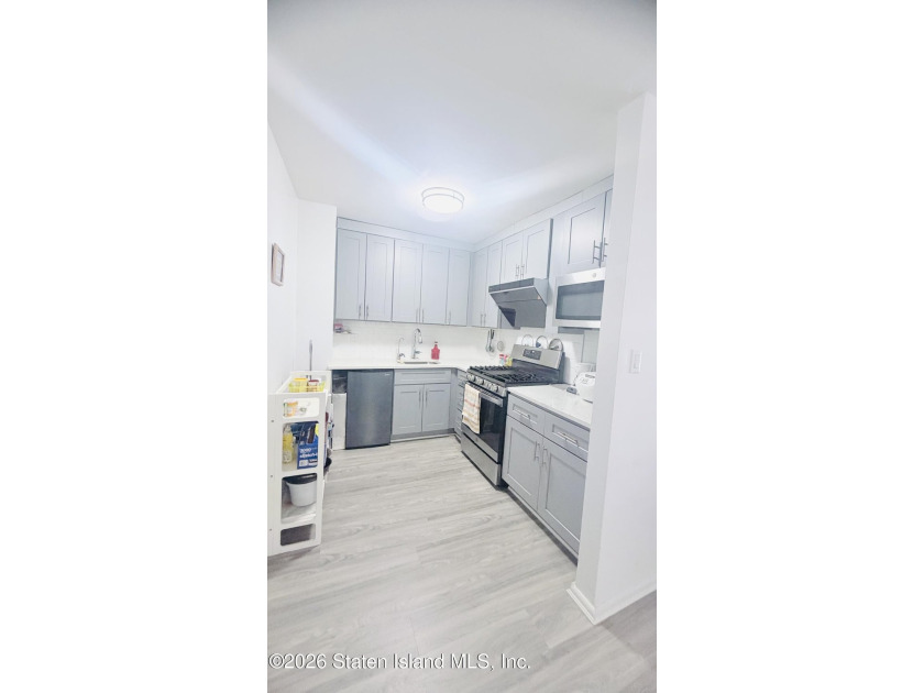 Welcome to this charming and well-maintained apartment, ideally - photo 4