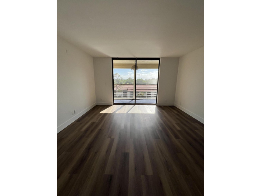 Welcome to this charming 2-bedroom, 2-bathroom condo on the - photo 17