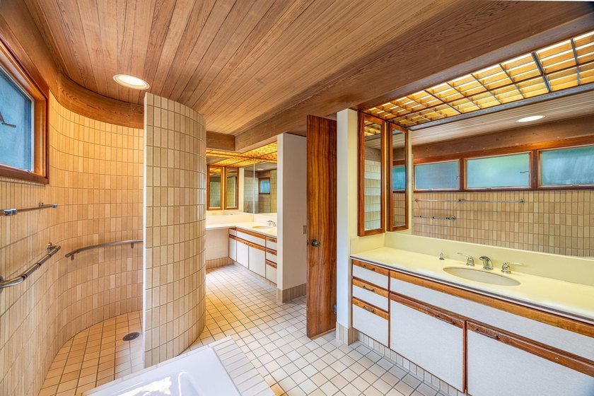 Experience direct oceanfront, front-row living at Residence 1203 - photo 18