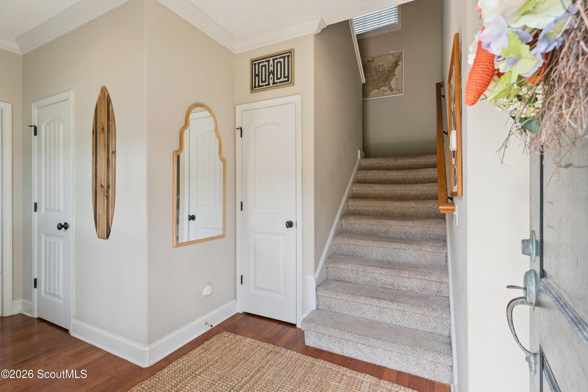 Gracefully positioned on a premium corner lot, this beautifully - photo 6