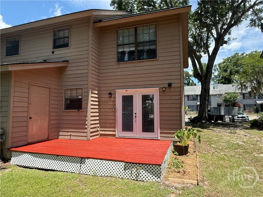 Great opportunity to make this 2-bedroom, 1.5-bath end-unit - photo 25