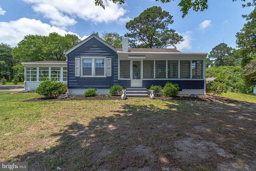 Stunning views &amp; tranquil setting await you with this rare - photo 43