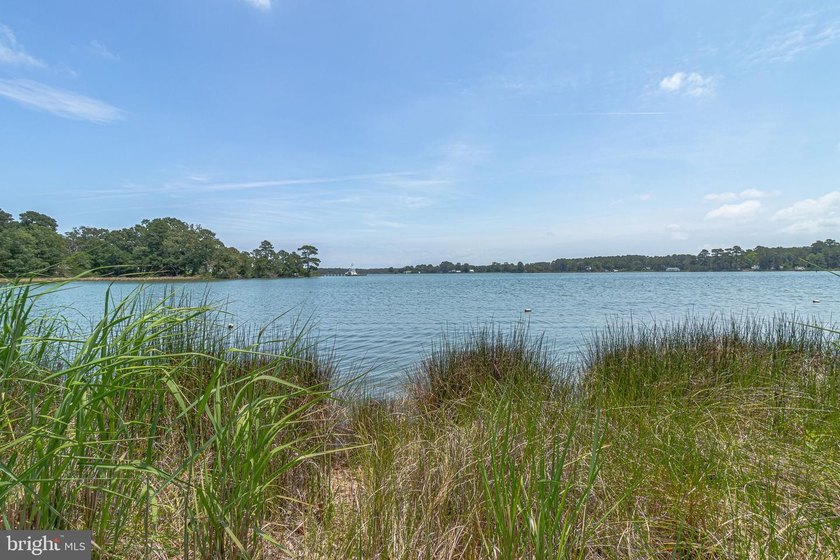 Stunning views &amp; tranquil setting await you with this rare - photo 50