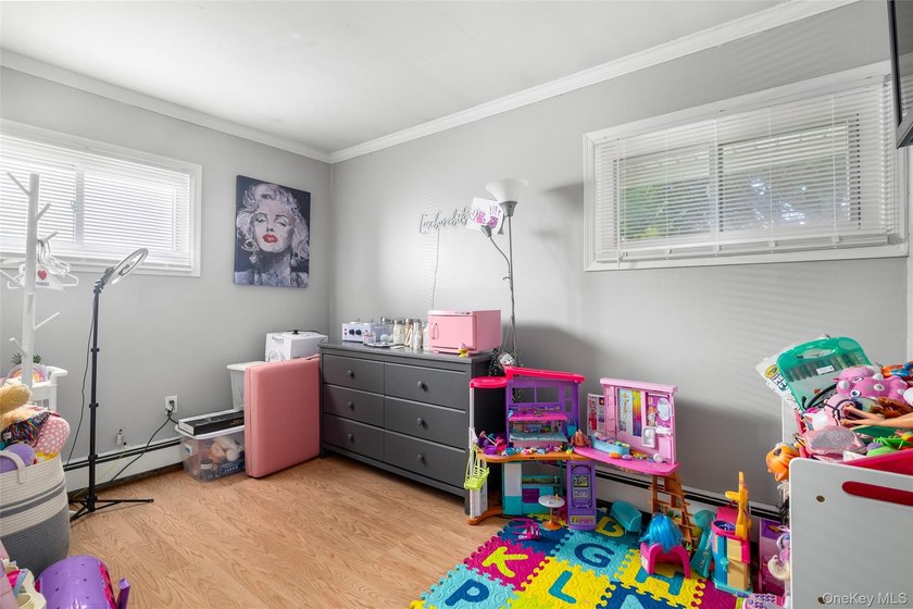 Introducing This Charming Levitt Ranch Home, Nestled In The *D* - photo 9