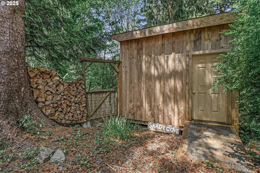 Welcome to your coastal paradise where rustic charm meets serene - photo 43