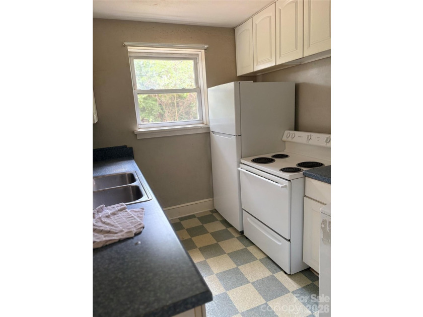 Welcome to the Classic 1950's Brick Ranch. This home has the - photo 8