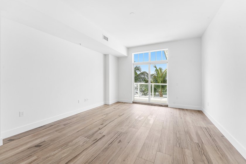 Waterfront living takes on a refined, approachable elegance from - photo 25