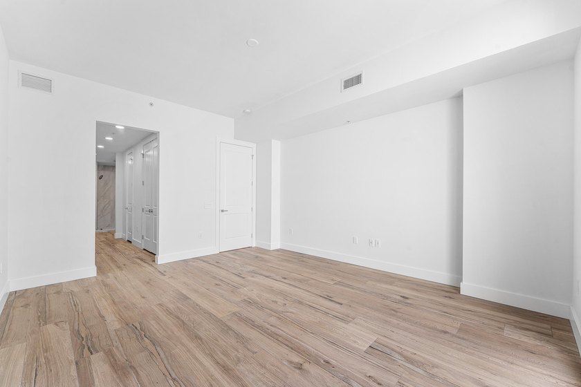 Waterfront living takes on a refined, approachable elegance from - photo 26