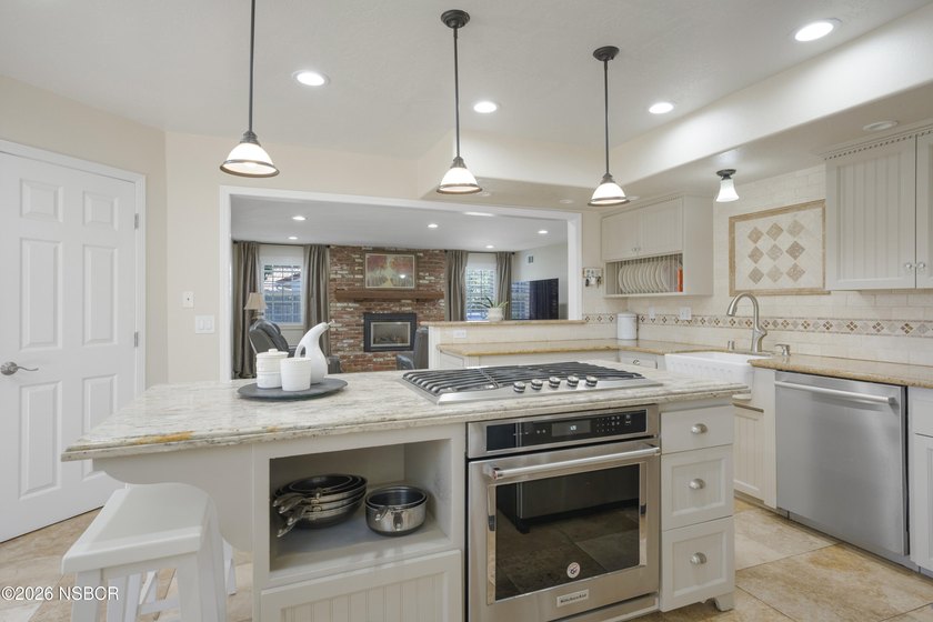 Located in the highly sought-after Foxenwoods neighborhood of - photo 8