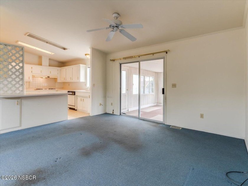 Located in one of Santa Maria's established 55+ communities - photo 5