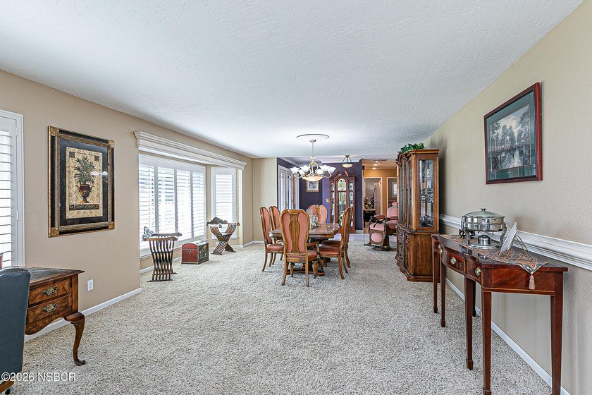 Where Family Memories Begin in Foxenwood Estates Welcome home to - photo 3